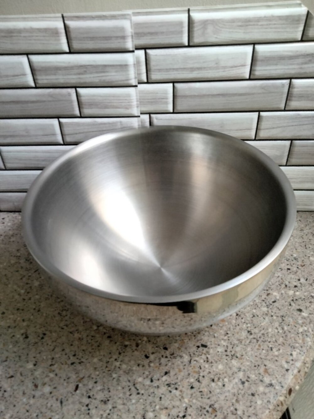 German Stainless Steel Insulated Serving Bowl